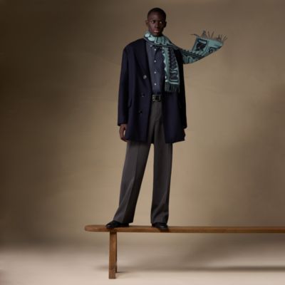 392917T 02_worn_3?size=3000,